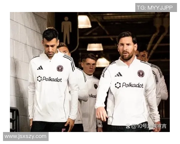 足球明星三字名字的魅力与传奇背后故事探秘