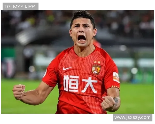 足球明星是否已经抵达南京引发球迷热议和期待